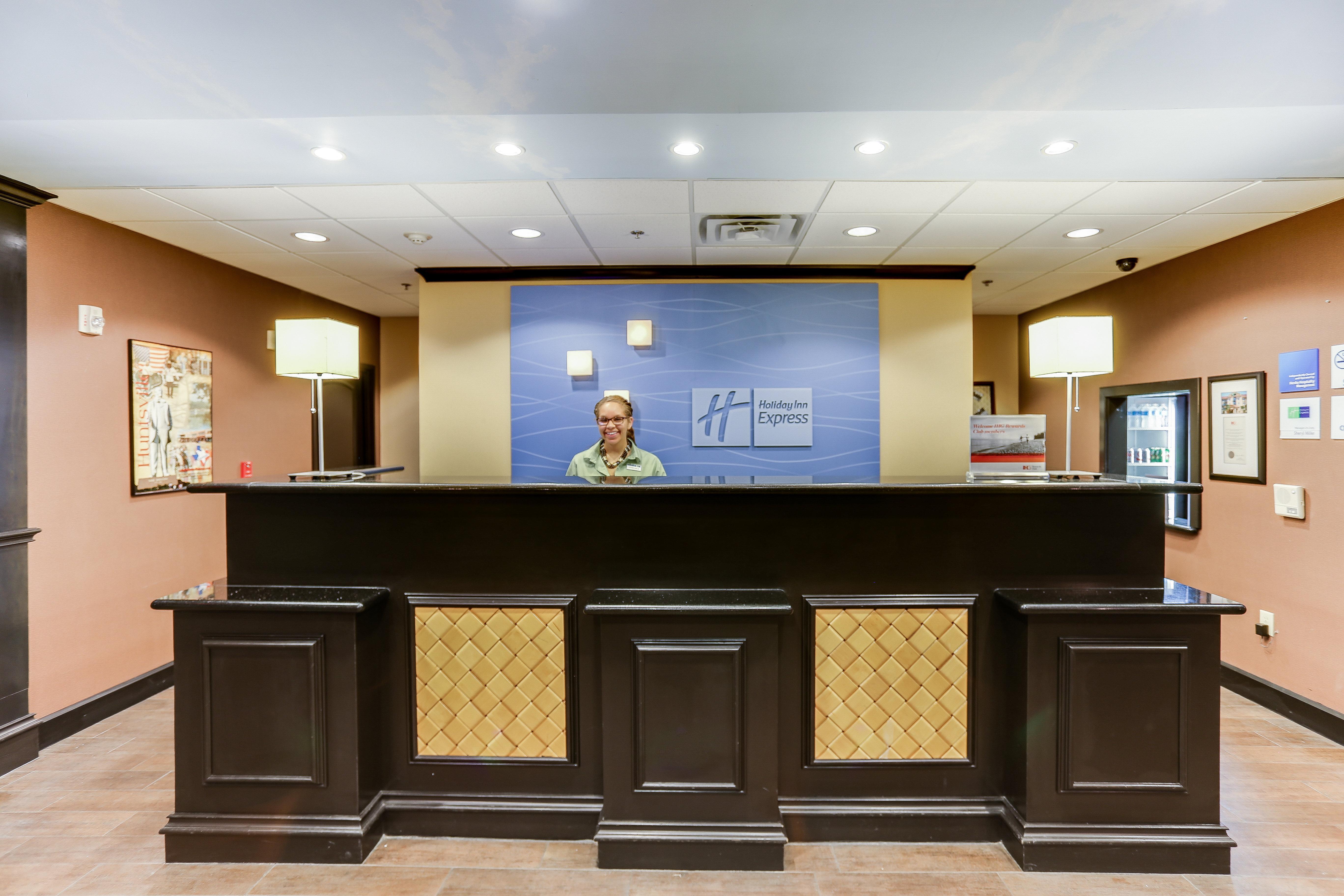 Holiday Inn Express Hotel & Suites Huntsville By Ihg Ngoại thất bức ảnh