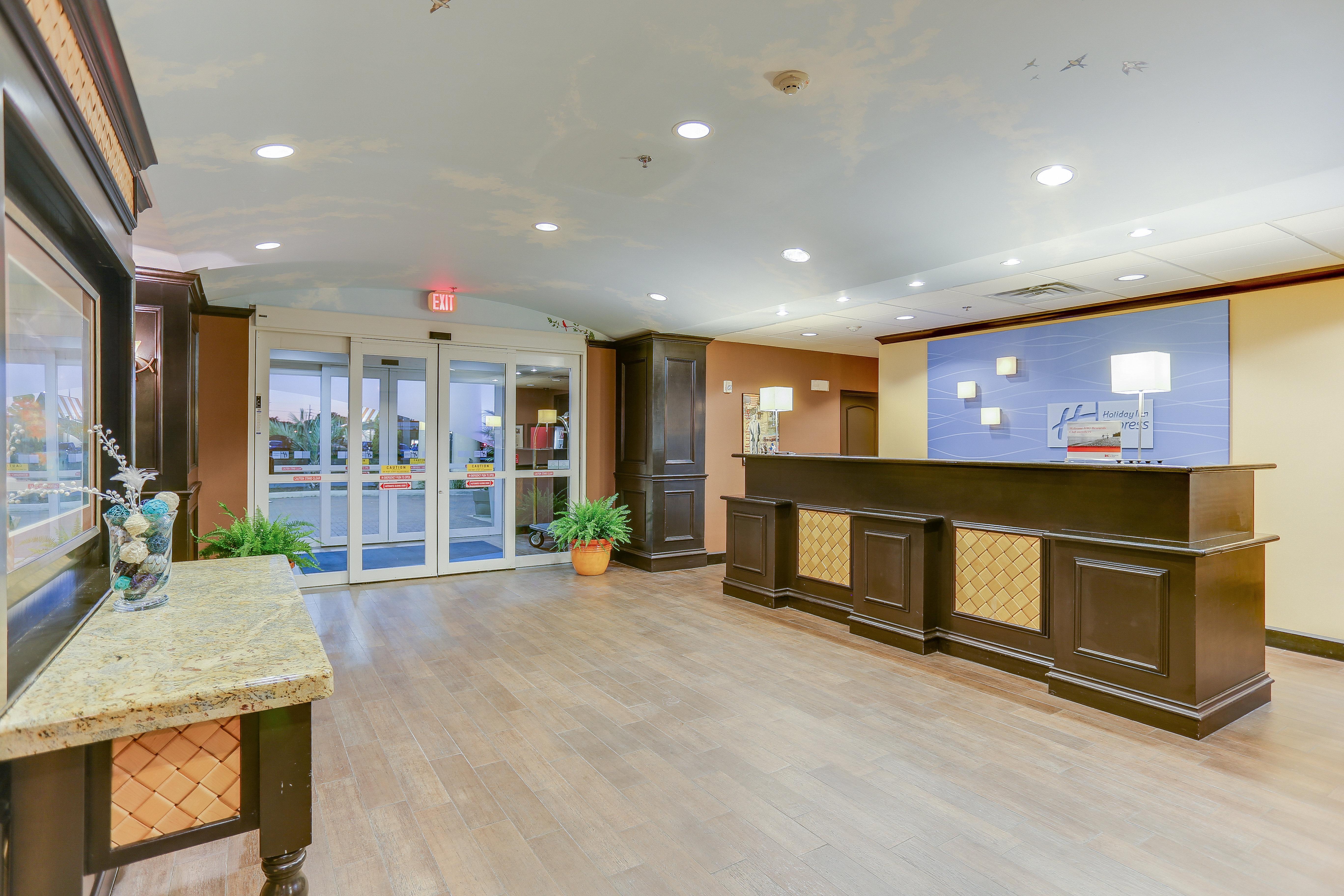 Holiday Inn Express Hotel & Suites Huntsville By Ihg Ngoại thất bức ảnh