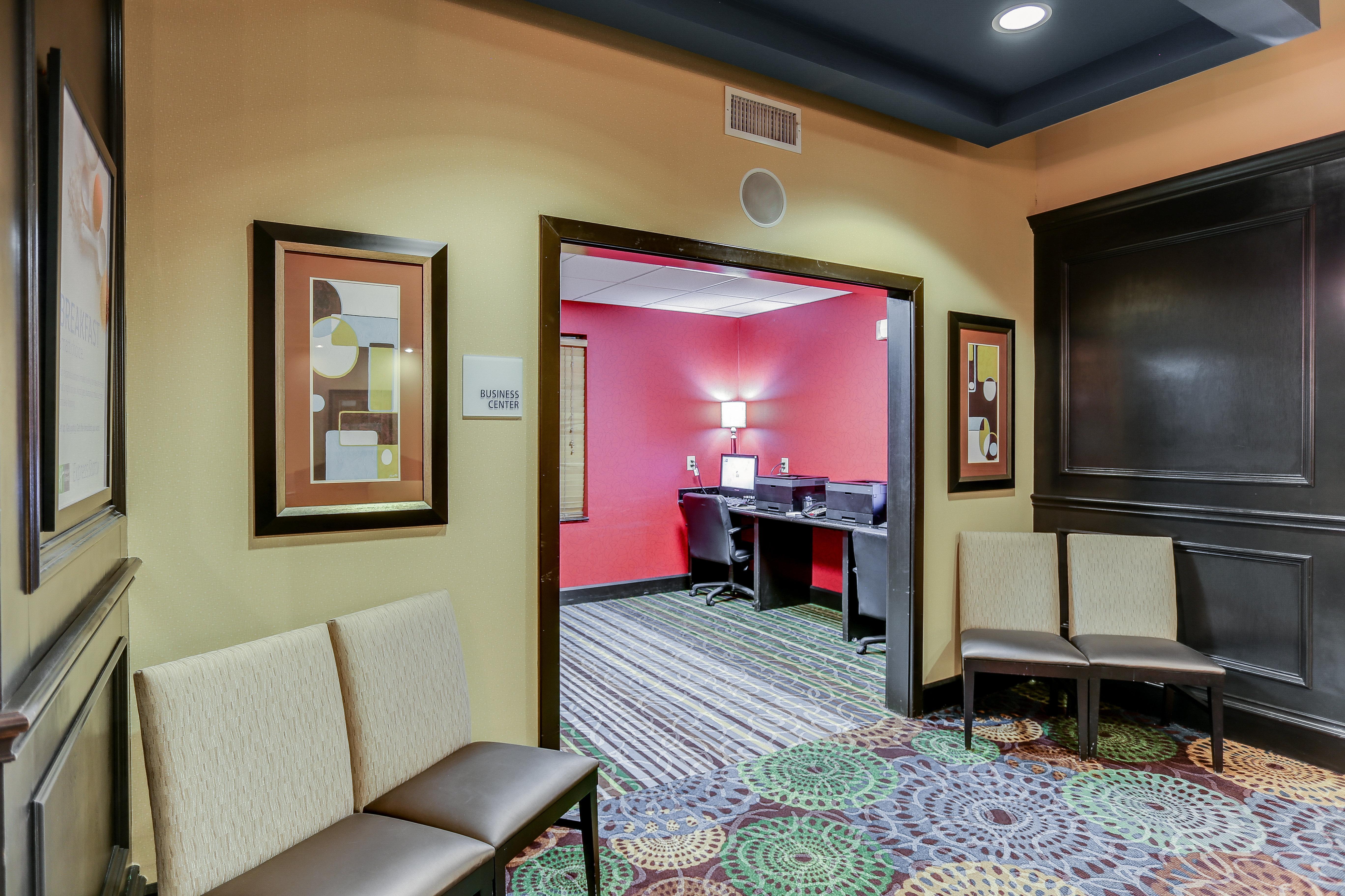 Holiday Inn Express Hotel & Suites Huntsville By Ihg Ngoại thất bức ảnh