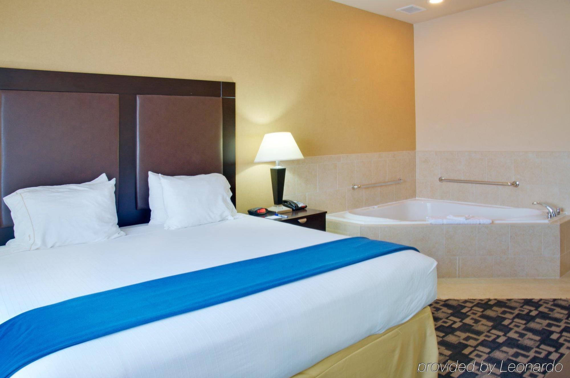 Holiday Inn Express Hotel & Suites Huntsville By Ihg Ngoại thất bức ảnh